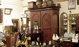 antique dealers items